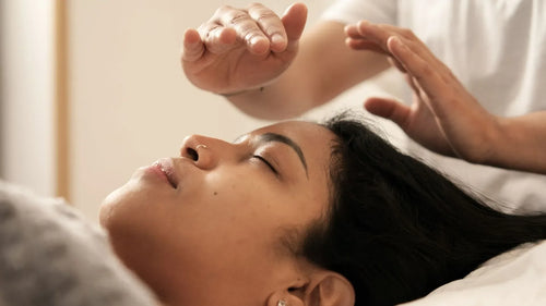 Soin Reiki : comment se déroule une séance et quels bienfaits espérer ?