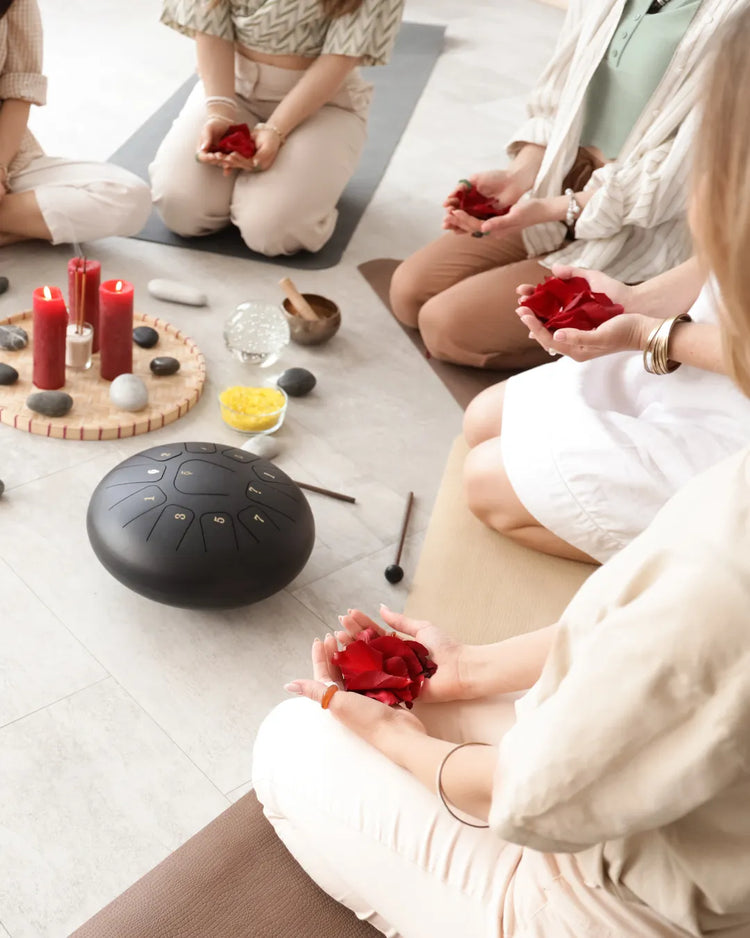 Temps d’échange en groupe pendant une formation Reiki chez Harmony